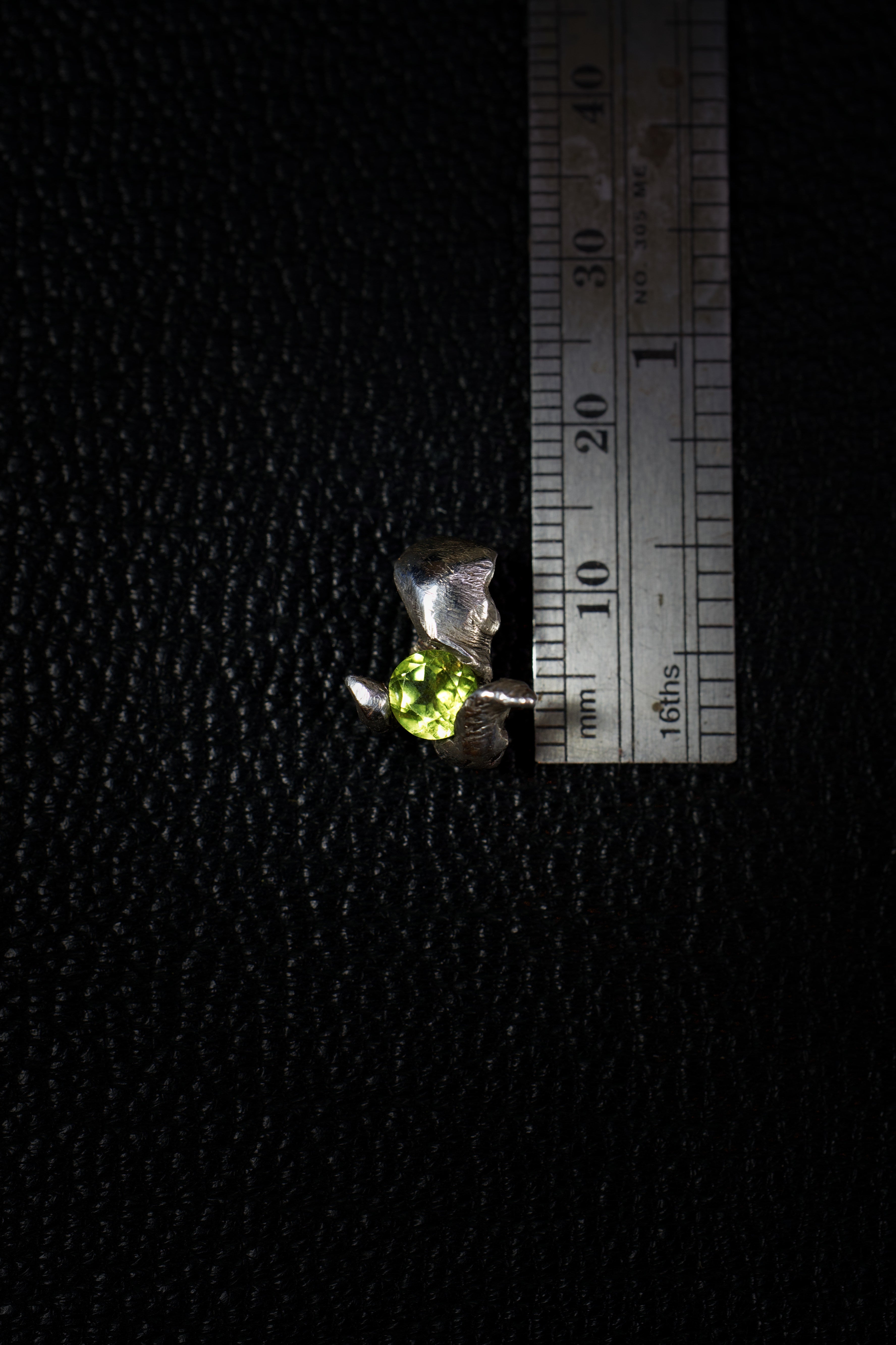 Little Spirit (Peridot, Sterling Silver Pendant)
