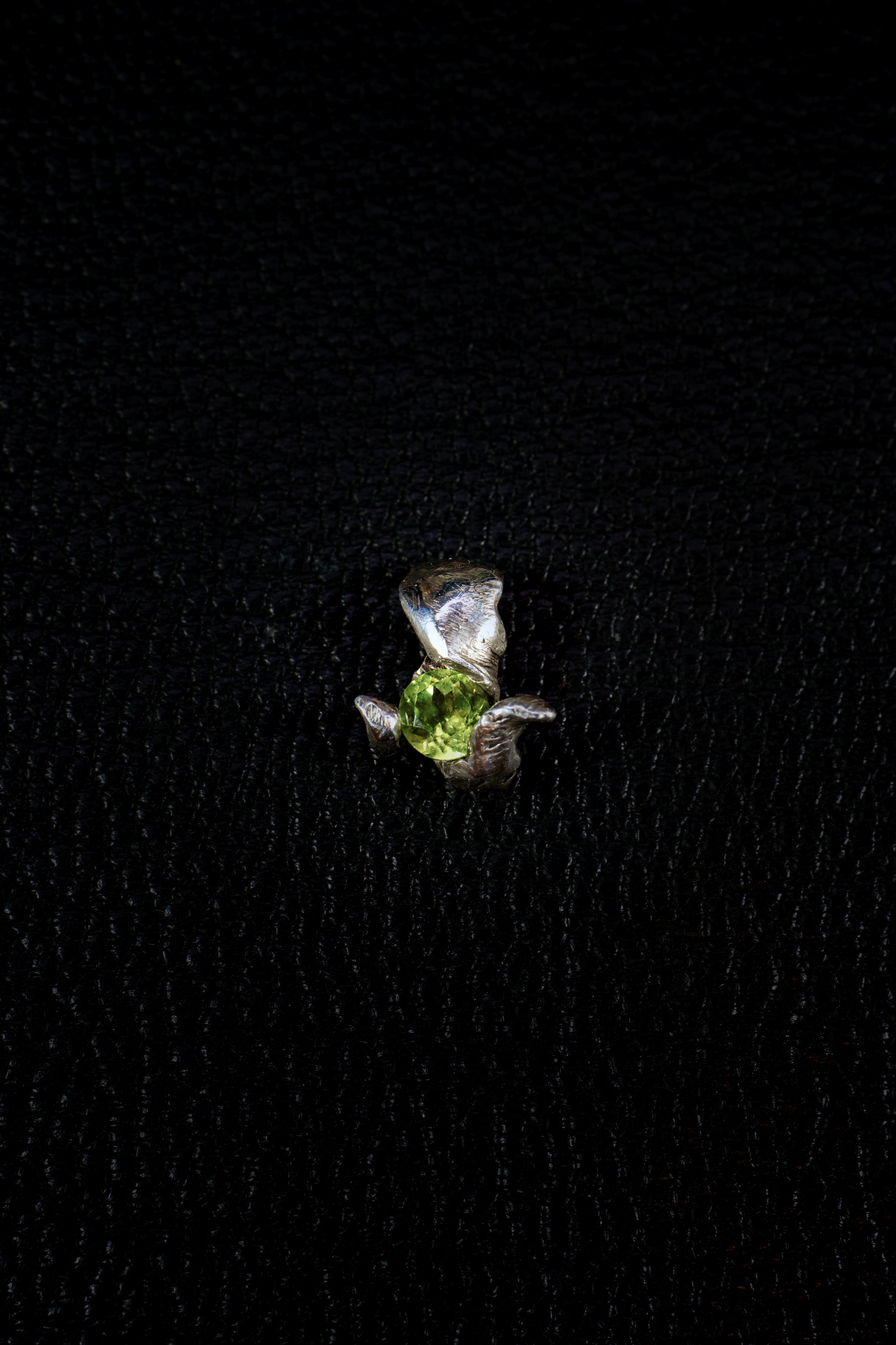 Little Spirit (Peridot, Sterling Silver Pendant)