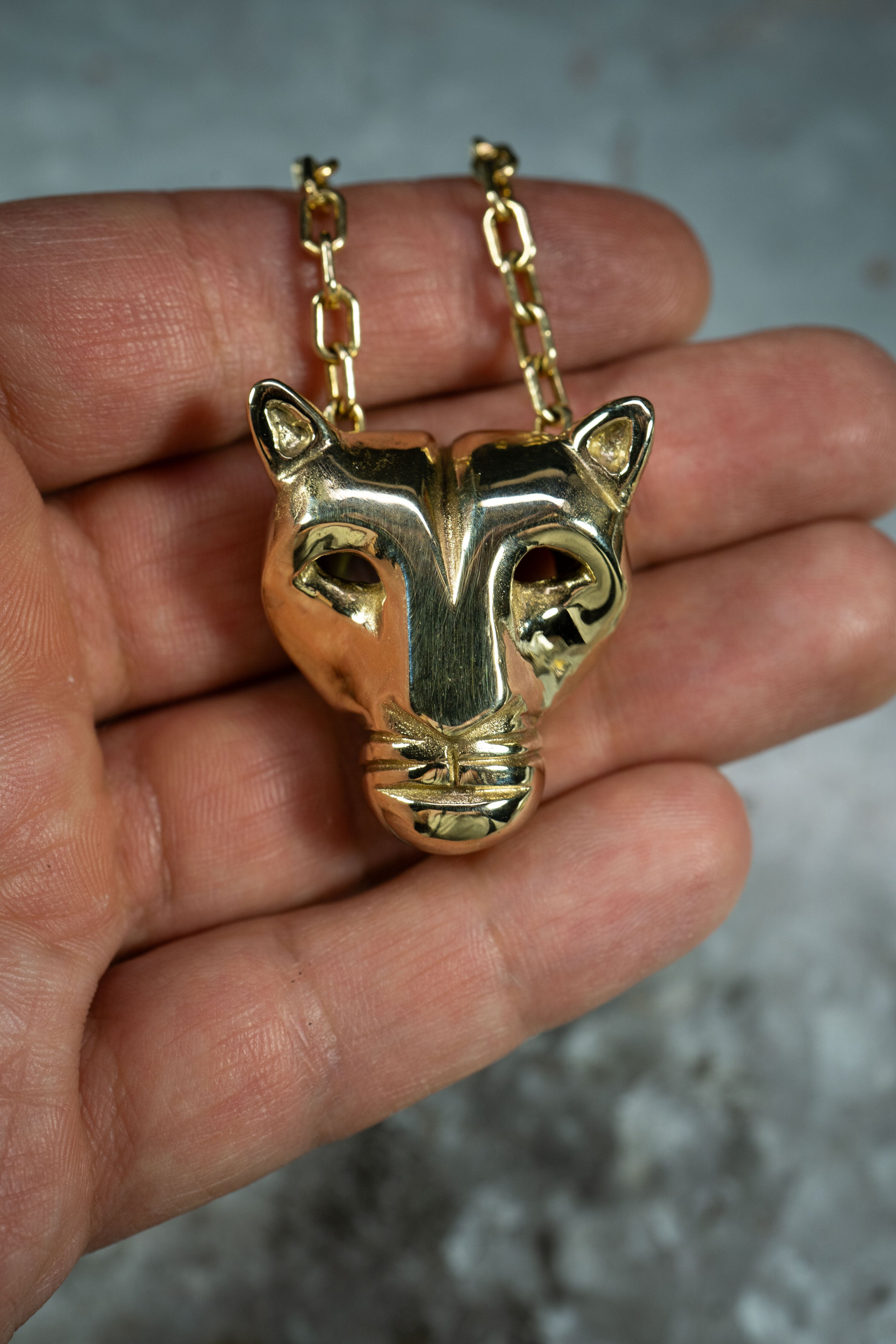 Mountain Lion Pendant (Sterling Silver or Gold)
