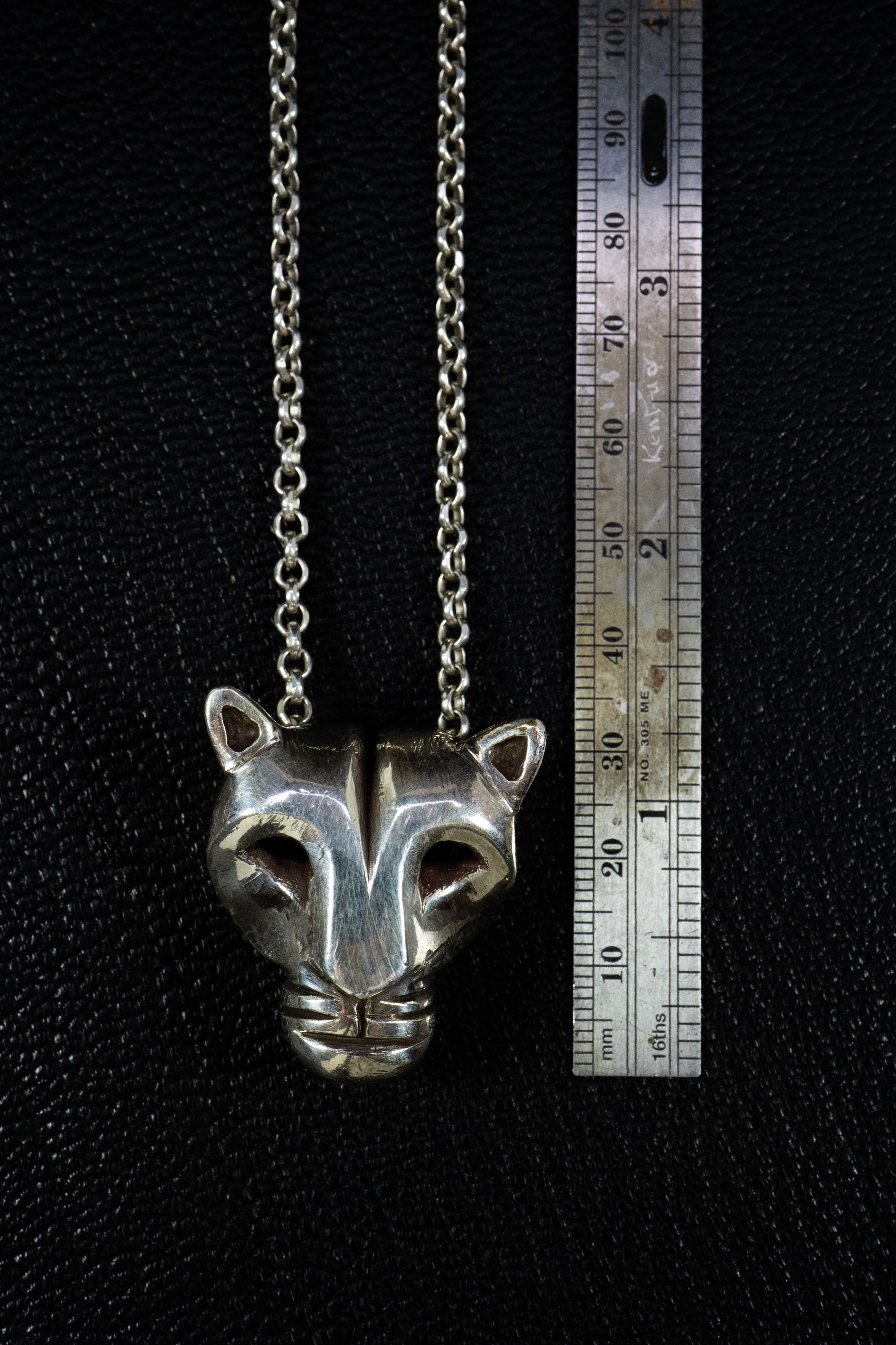 Mountain Lion Pendant (Sterling Silver or Gold)
