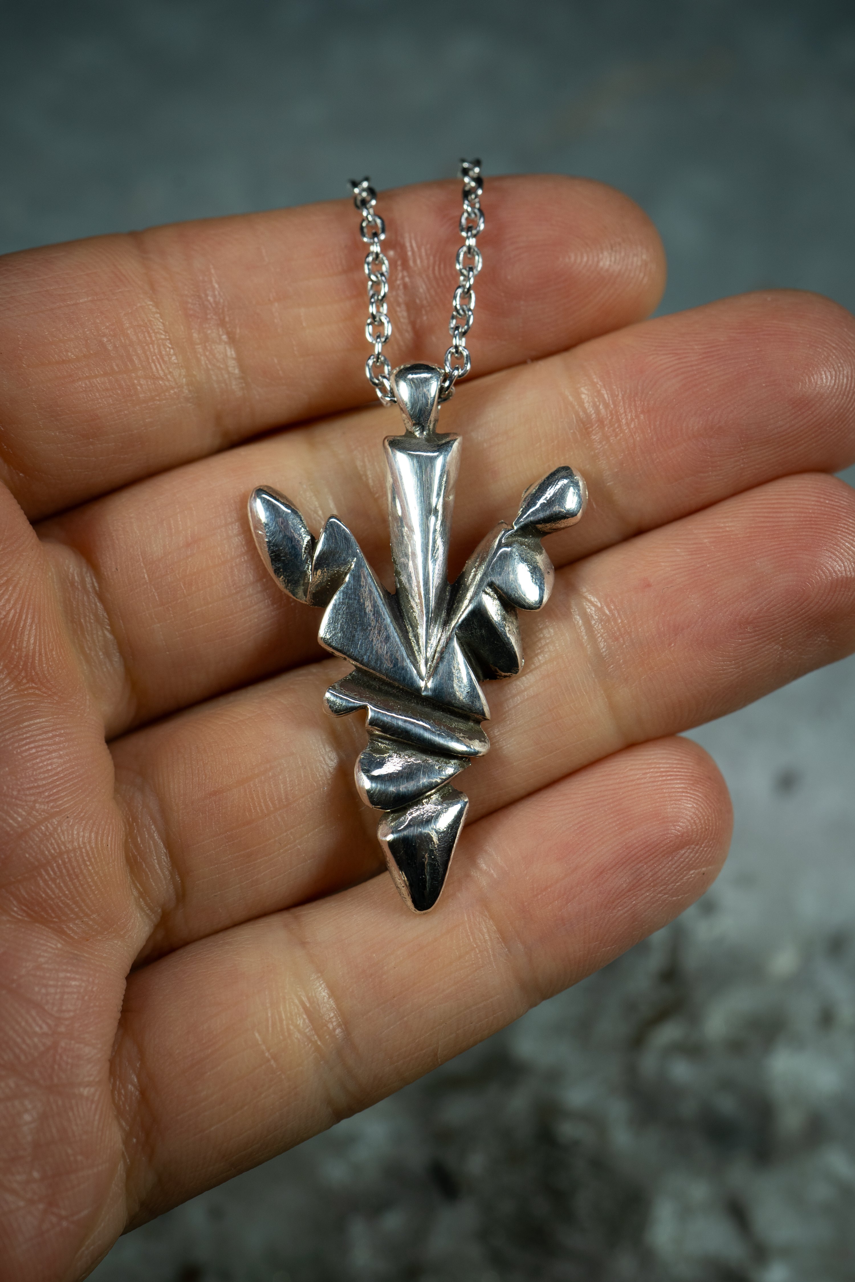 Arrowhead (Sterling Silver, Gold Pendant)