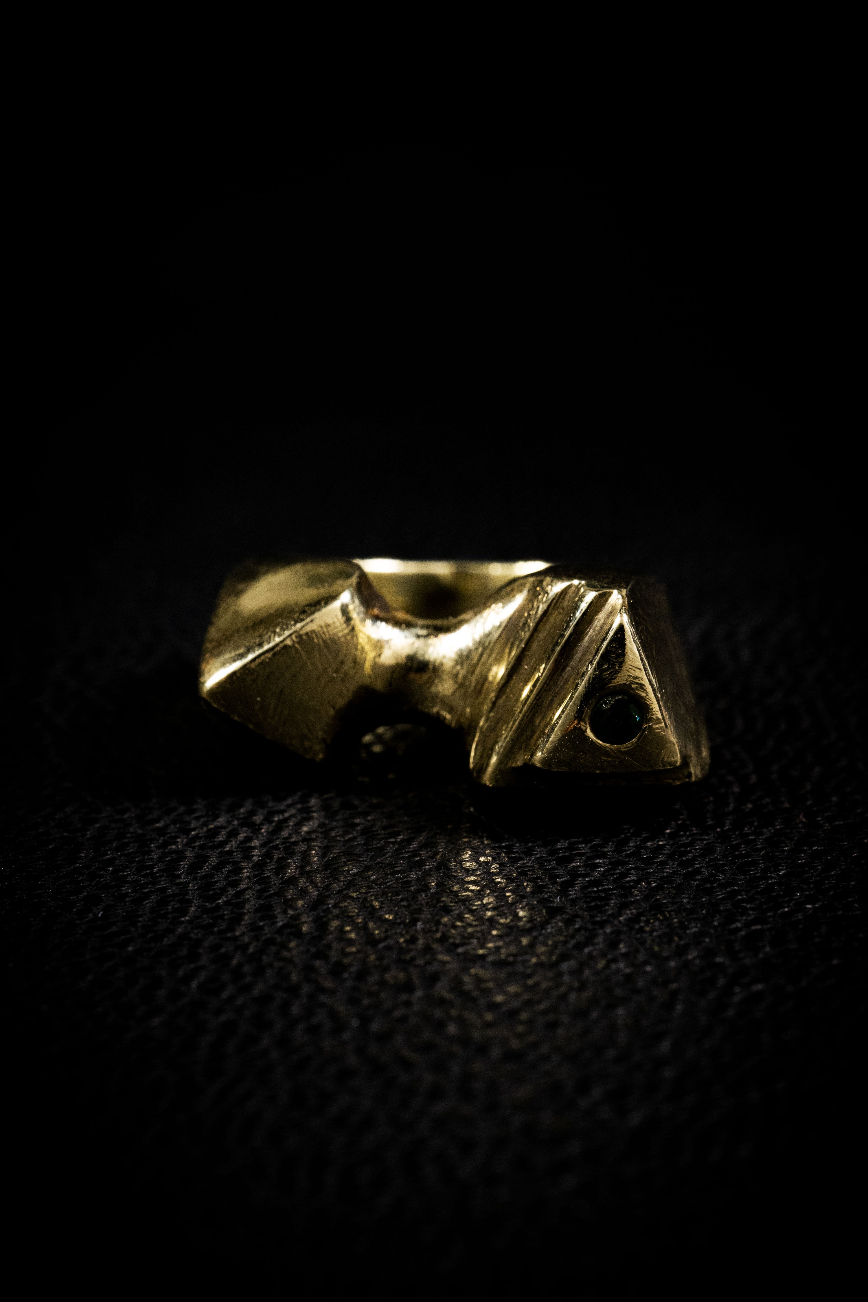 Pyramid (10K Solid Yellow Gold, Emerald/Diamond Ring)